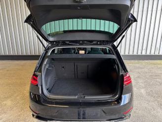 Volkswagen Golf VII Lim. 1.5 TSI Highline DSG picture 15