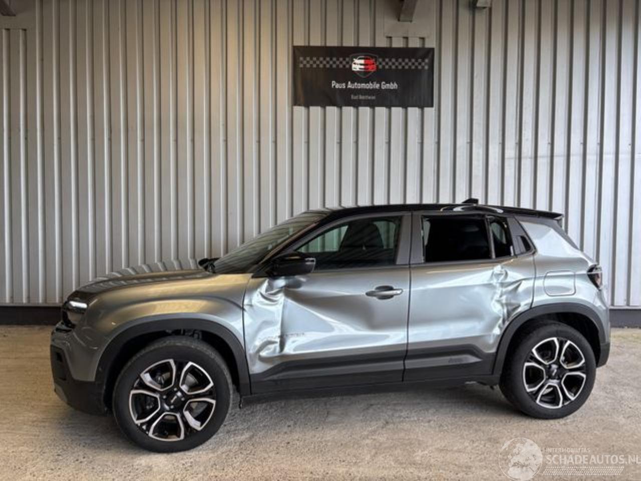 Jeep Avenger Summit Electric