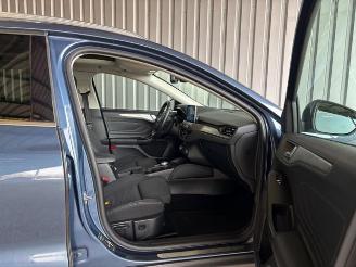 Ford Focus Turnier Titanium Pano / LED / R-Kamera picture 13