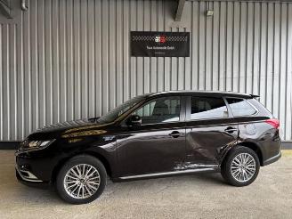 Unfallwagen Mitsubishi   2021/10