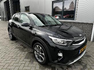 krockskadad bil auto Kia Stonic 1.0 T-GDI ComfortPlusLine Navigator 2018/2