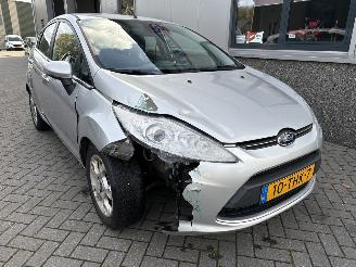 Ford Fiesta 1.25 5drs Titanium picture 28