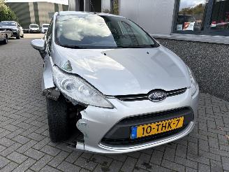 Ford Fiesta 1.25 5drs Titanium picture 27