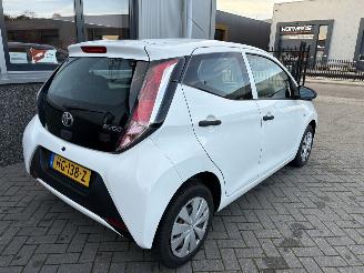 Toyota Aygo 1.0 VVT-i 5drs picture 3