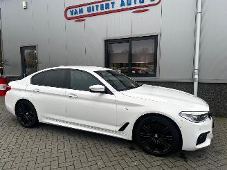 Damaged car BMW 5-serie 530i High Executive M-Pakket 2018/4