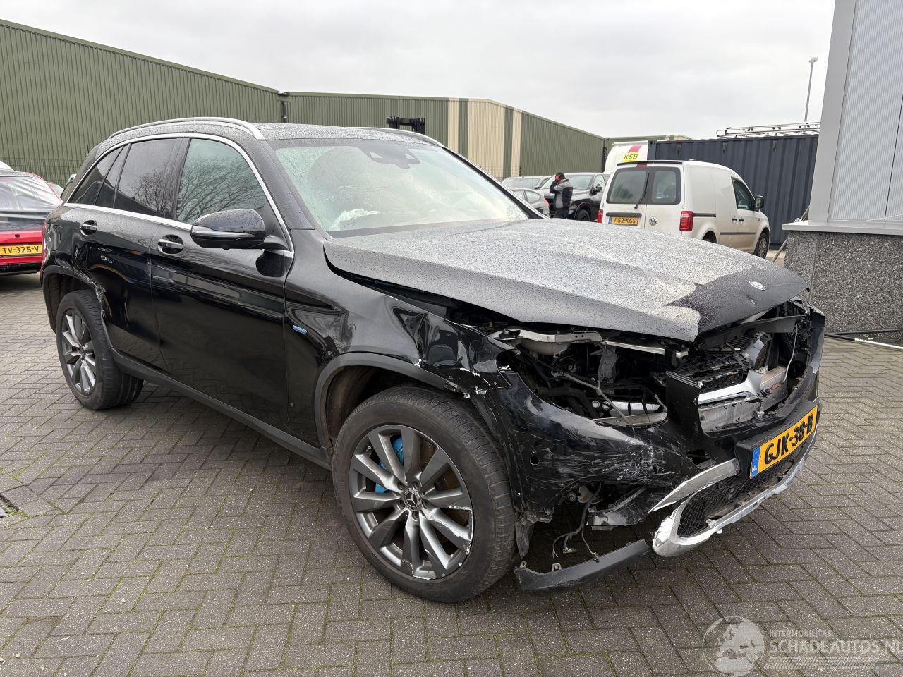 Mercedes GLC 350e 4MATIC Prestige