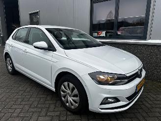 krockskadad bil auto Volkswagen Polo 1.0TSI 70kw Comfortline Business 2020/9