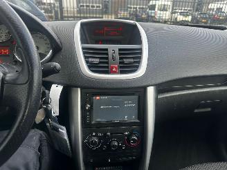 Peugeot 207 1.4 VTi Access picture 9