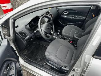 Avarii autoturisme Kia Rio 1.2 CVVT Plus Pack 2011/10