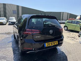 Volkswagen e-Golf  picture 10