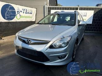 Salvage car Hyundai I-30 i30 Crosswagon (WWH), Combi, 2007 / 2012 1.4 CVVT 16V 2011/9