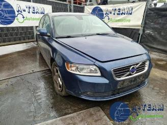 Salvage car Volvo S-40 S40 (MS), Sedan, 2004 / 2012 2.0 16V 2010/7