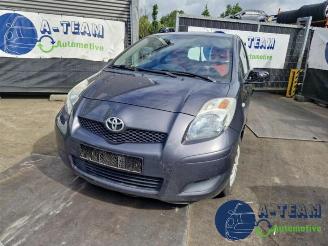 disassembly passenger cars Toyota Yaris Yaris II (P9), Hatchback, 2005 / 2014 1.0 12V VVT-i 2009/2