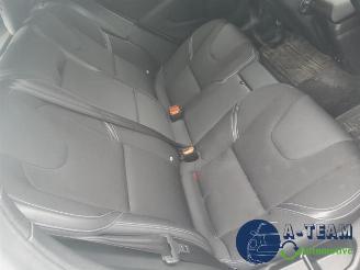 Volvo V-40 V40 (MV), Hatchback 5-drs, 2012 / 2019 2.0 D3 16V picture 21