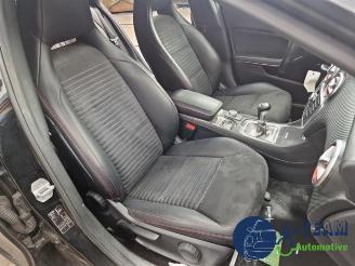 Mercedes A-klasse A (W176), Hatchback, 2012 / 2018 1.6 A-180 16V picture 25