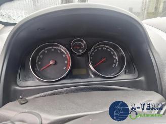 Opel Antara Antara (LA6), SUV, 2006 / 2017 2.4 16V 4x4 picture 21