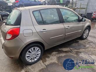 Renault Clio Clio III (BR/CR), Hatchback, 2005 / 2014 1.2 16V 75 picture 13