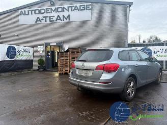 Auto da rottamare Opel Astra Astra J Sports Tourer (PD8/PE8/PF8), Combi, 2010 / 2015 1.4 16V ecoFLEX 2011/12