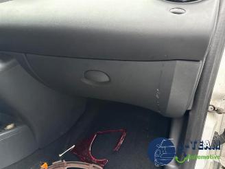 Renault Twingo Twingo II (CN), Hatchback 3-drs, 2007 / 2014 1.2 16V picture 21