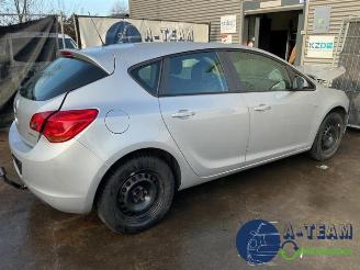 Opel Astra Astra J (PC6/PD6/PE6/PF6), Hatchback 5-drs, 2009 / 2015 1.4 Turbo 16V picture 9