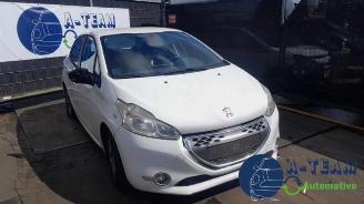 Uttjänta bilar auto Peugeot 208 208 I (CA/CC/CK/CL), Hatchback, 2012 / 2019 1.4 HDi 2012/7