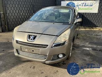 Salvage car Peugeot 5008 5008 I (0A/0E), MPV, 2009 / 2017 1.6 THP 16V 2010/4