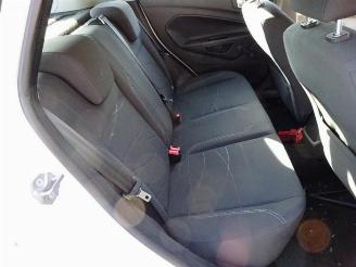 Ford Fiesta  picture 21