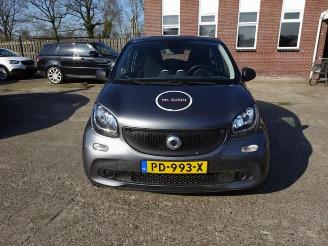 Salvage car Smart Forfour Forfour (453), Hatchback 5-drs, 2014 1.0 12V 2017/6