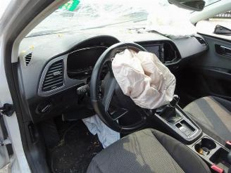 Seat Leon Leon (5FB), Hatchback 5-drs, 2012 / 2020 1.6 TDI 16V picture 15