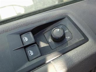 Volkswagen Crafter Crafter (SY), Bus, 2016 2.0 TDI FWD picture 8