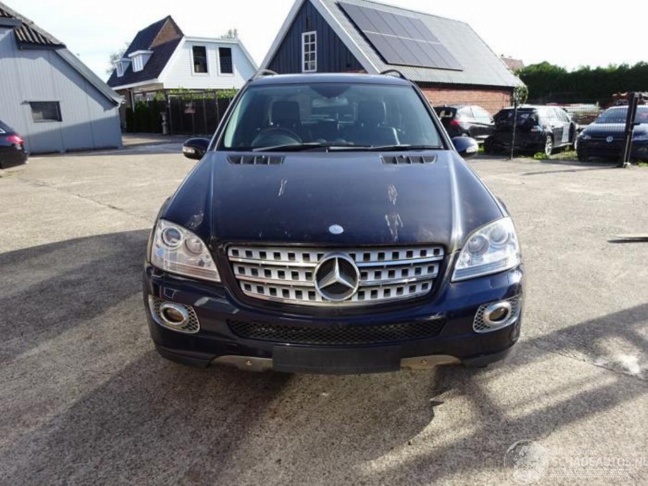 Mercedes ML ML II (164/4JG), SUV, 2005 / 2011 3.5 350 4-Matic V6 24V