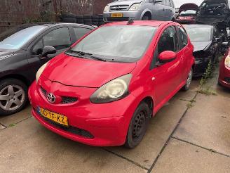 Toyota Aygo 1.0i picture 2