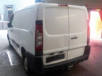 Citroën Jumpy Jumpy (G9) Van 1.6 HDI 16V (DV6UTED4(9HU)) [66kW]  (01-2007/07-2016) picture 4