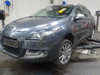 occasione autovettura Renault Mégane Megane III Grandtour (KZ) Combi 5-drs 1.5 dCi 110 (K9K-636(K9K-A6)) [8=
1kW]  (02-2009/04-2016) 2012/6