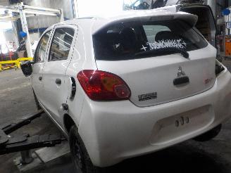 Mitsubishi Space-star Space Star Hatchback 1.0 12V Mivec AS&G (3A90) [51kW]  (05-2012/...) picture 4