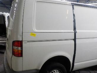 Volkswagen Multivan Multivan T5 (7E/7HC/7HF/7HM) MPV 1.9 TDi (AXB) [77kW]  (04-2003/11-200=
9) picture 3