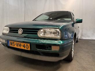 škoda osobní automobily Volkswagen Golf Golf III Cabrio (1E) Cabrio 1.8 (AAM) [55kW]  (07-1993/05-1998) 1996/3