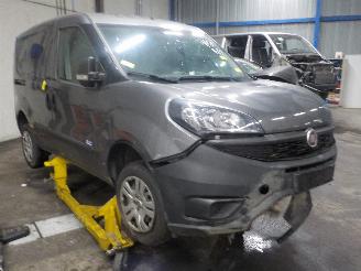 Fiat Doblo Doblo Cargo (263) Van 1.6 D Multijet (263.A.8000) [77kW]  (02-2010/07-=
2022) picture 2