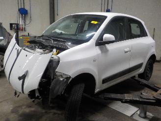 Uttjänta bilar auto Renault Twingo Twingo III (AH) Hatchback 5-drs 0.9 Energy TCE 90 12V (H4B-401(H4B-C4)=
) [66kW]  (09-2014/...) 2016/4