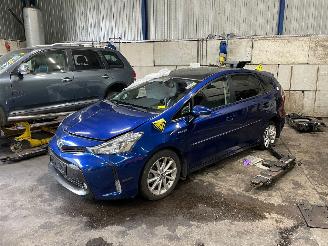 Vrakbiler auto Toyota Prius Prius Plus (ZVW4) MPV 1.8 Hybrid 16V (2ZRFXE) [100kW]  (05-2011/...) 2015/0