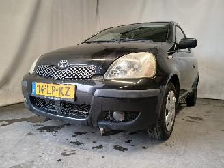 Coche accidentado Toyota Yaris Yaris (P1) Hatchback 1.3 16V VVT-i (2SZFE) [64kW]  (04-2002/09-2005) 2003/3