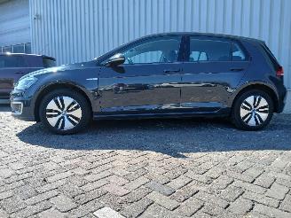 Volkswagen Golf Golf VII (AUA) Hatchback e-Golf (EAZA) [100kW]  (12-2016/01-2021) picture 3