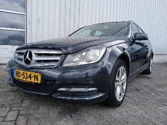 Auto incidentate Mercedes C-klasse C Estate (S204) Combi 2.2 C-180 CDI 16V BlueEFFICIENCY (OM651.913) [88=
kW]  (04-2010/08-2014) 2011/10