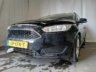Auto incidentate Ford Focus Focus 3 Wagon Combi 1.0 Ti-VCT EcoBoost 12V 100 (M2DC) [74kW]  (02-201=
2/05-2018) 2016/5