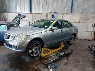demontáž osobní automobily Mercedes C-klasse C (W204) Sedan 2.2 C-200 CDI 16V BlueEFFICIENCY (OM651.913) [100kW]  (=
01-2011/...) 2010
