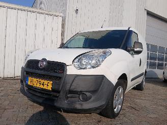 damaged passenger cars Fiat Doblo Doblo Cargo (263) Van 1.3 D Multijet (263.A.6000) [55kW]  (11-2013/12-=
2023) 2014/12