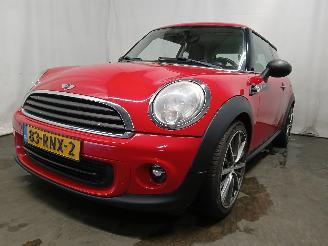 damaged passenger cars Mini Mini Mini (R56) Hatchback 1.6 16V One (N16-B16A) [55kW]  (03-2010/11-2013) 2011/7