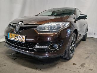 skadebil auto Renault Mégane Megane III Grandtour (KZ) Combi 5-drs 1.2 16V TCE 130 (H5F-404(H5F-B4)=
) [97kW]  (01-2013/02-2016) 2014/9