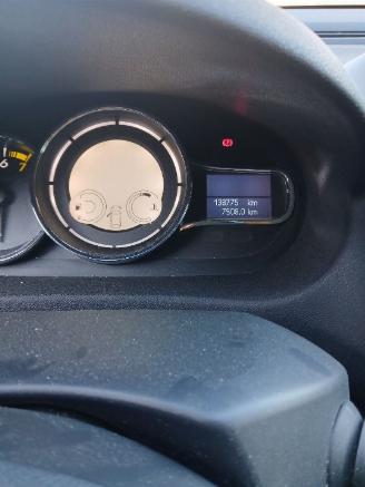 Renault Mégane Megane III Grandtour (KZ) Combi 5-drs 1.2 16V TCE 130 (H5F-404(H5F-B4)=
) [97kW]  (01-2013/02-2016) picture 2