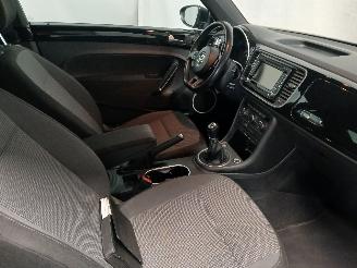 Volkswagen Tundra Beetle (16AB) Hatchback 3-drs 1.2 TSI (CBZB) [77kW]  (07-2011/07-2019)= picture 9